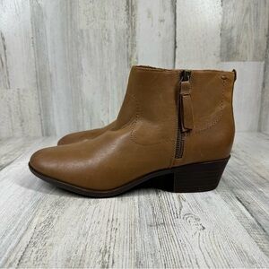 New Lucky Brand Andres Ankle Boots Side Zipper Soft Leather Cognac #1121